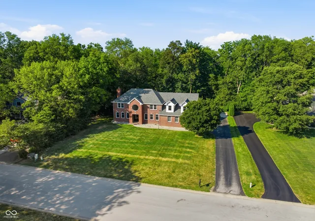 3rd image of 5566 Creekwood Dr, Pittsboro, IN 46167 | MLS# 22117787