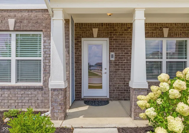 2nd image of 5156 Cheever Dr, Indianapolis, IN 46239 | MLS# 22117801