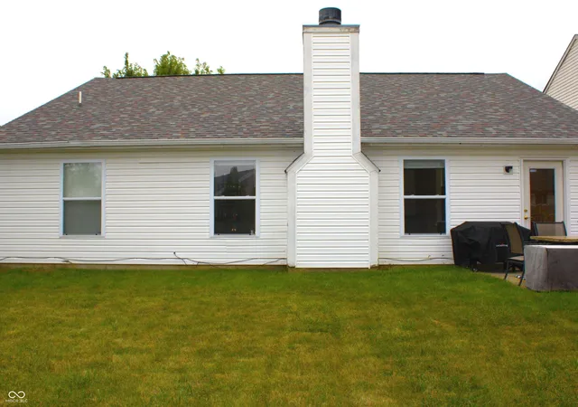 2nd image of 19167 Fox Chase Dr, Noblesville, IN 46062 | MLS# 22117808