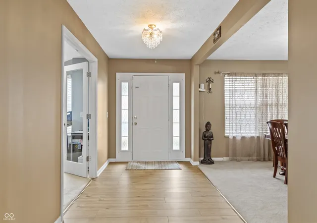 4th image of 3650 Pickwick Cir, Plainfield, IN 46168 | MLS# 22117816