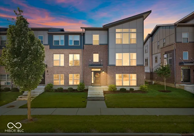 2nd image of 13507 134th St, Fishers, IN 46037 | MLS# 22117819