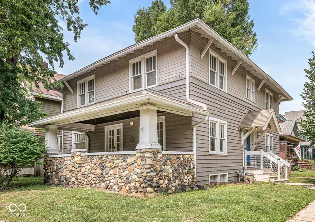 Photo 3 of Single family home for sale at 1202 N New Jersey St, Indianapolis, IN 46202 | MLS# 22117825 | Listing updated on 2026-10-07