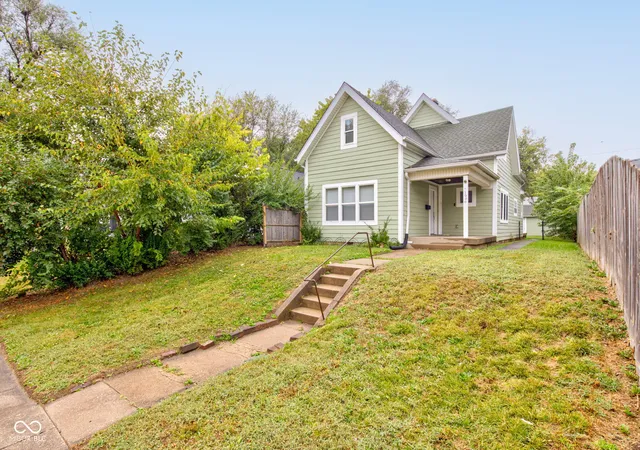 2nd image of 1606 Ringgold Ave, Indianapolis, IN 46203 | MLS# 22117833