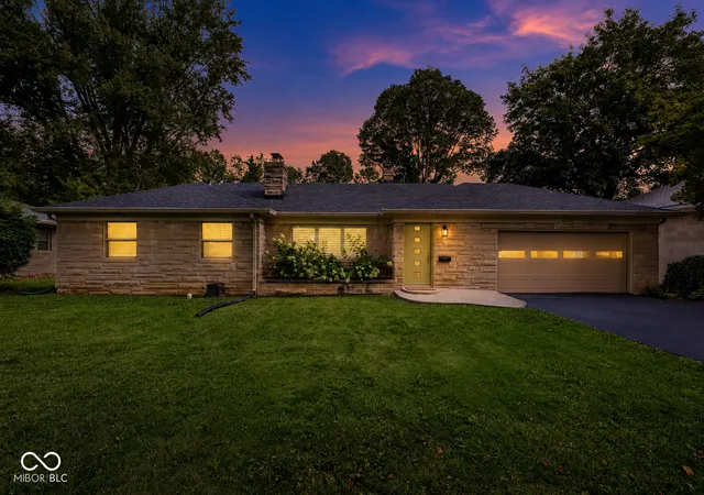 Photo 2 of Sale Pending at 2880 Kessler Blvd E Dr, Indianapolis, IN 46220 | MLS# 22117841 | Listing updated on 2026-10-09
