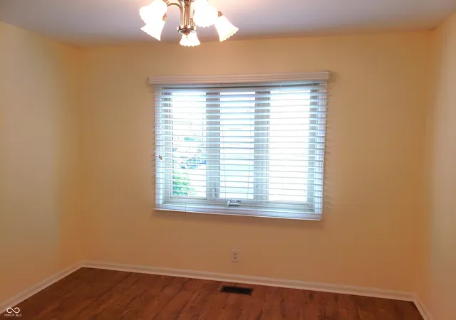 Photo 4 of Condo for sale at 1149 Canterbury Sq S #1149, Indianapolis, IN 46260 | MLS# 22117847 | Listing updated on 2026-10-08