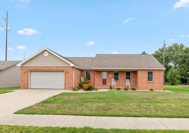 Photo 1 of Single family home for sale at 108 Stevens Dr, Seymour, IN 47274 | MLS# 22117853 | Listing updated on 2026-09-01