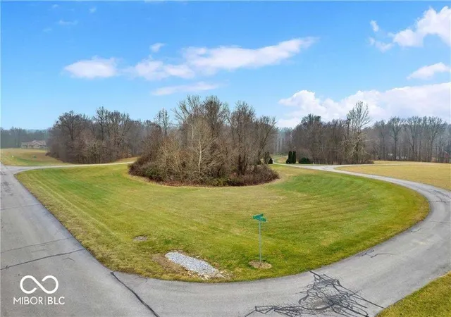 1st image of 3169 Kestrel Ct, Martinsville, IN 46151 | MLS# 22117884