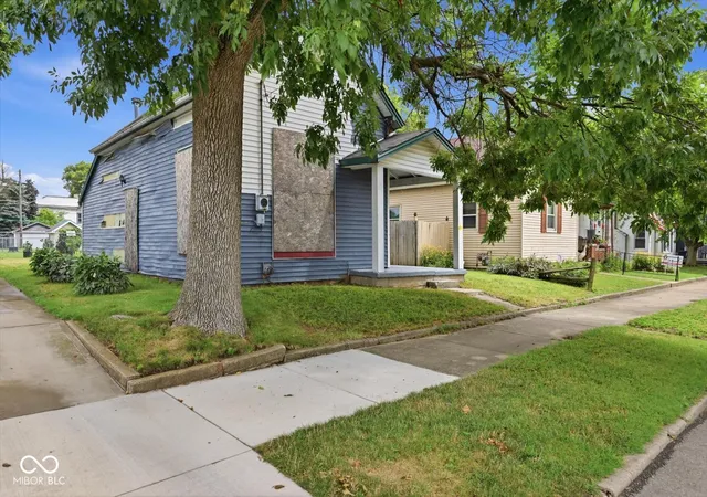 1st image of 332 W Taylor St, Shelbyville, IN 46176 | MLS# 22117894