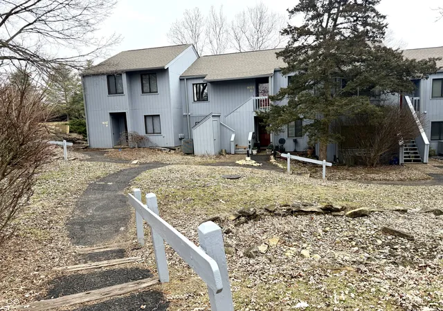 2nd image of 9021 S Pointe Ridge Ln S #11, Bloomington, IN 47401 | MLS# 22117895