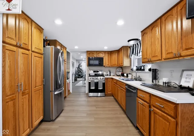 3rd image of 6242 Catalina Dr, Indianapolis, IN 46259 | MLS# 22117898
