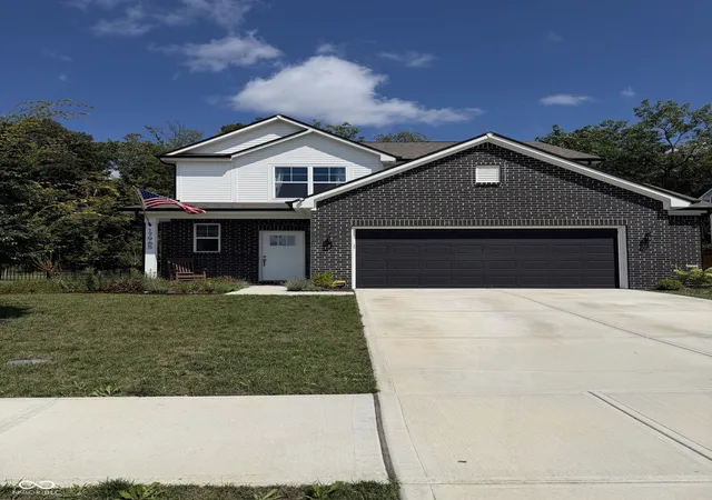 Photo 3 of Single family home for sale at 17965 Ambrosia Trl, Westfield, IN 46074 | MLS# 22117899 | Listing updated on 2026-09-26