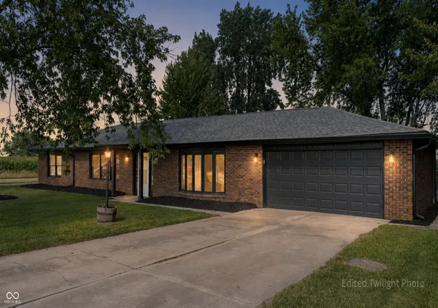 43rd image of 9290 S County Road 200 W, Muncie, IN 47302 | MLS# 22117901