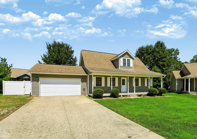Photo 2 of Sale Pending at 1674 Deer Hvn Ct, Spencer, IN 47460 | MLS# 22117904 | Listing updated on 2026-08-20