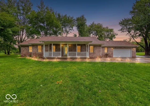 1st image of 2350 Fox Dr, Franklin, IN 46131 | MLS# 22117905