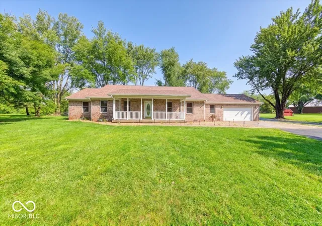 4th image of 2350 Fox Dr, Franklin, IN 46131 | MLS# 22117905