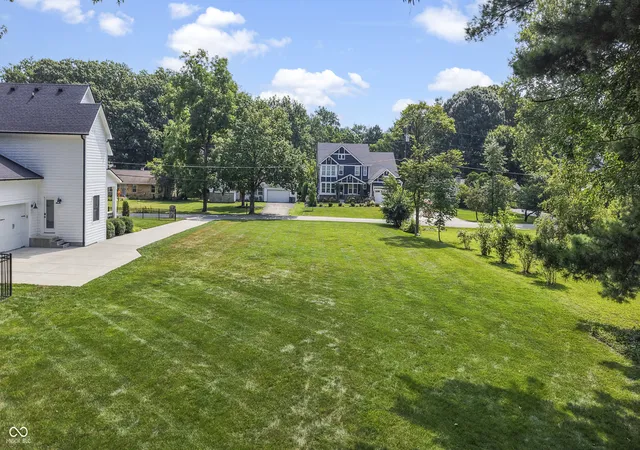 2nd image of 8304 Central Ave, Indianapolis, IN 46240 | MLS# 22117908
