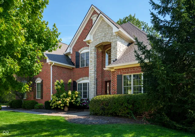 Photo 3 of Mansion for sale at 4039 Solitude Ct, Westfield, IN 46062 | MLS# 22117936 | Listing updated on 2026-10-02