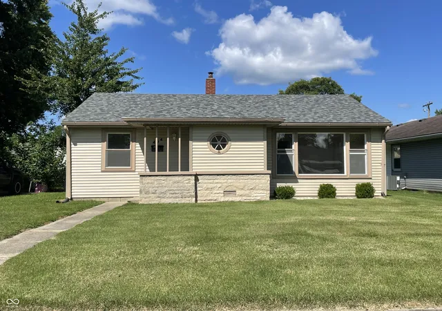 1st image of 454 S Elm St S, North Vernon, IN 47265 | MLS# 22117948