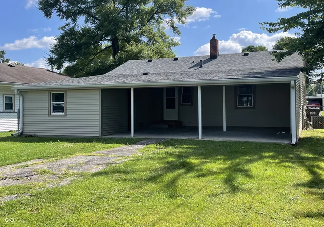 Photo 3 of Sale Pending at 454 S Elm St, North Vernon, IN 47265 | MLS# 22117948 | Listing updated on 2026-08-05