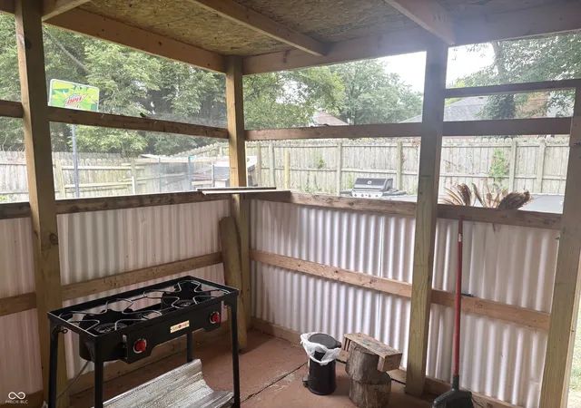 5th image of 3601 Pleasant Lake Dr, Indianapolis, IN 46227 | MLS# 22117951