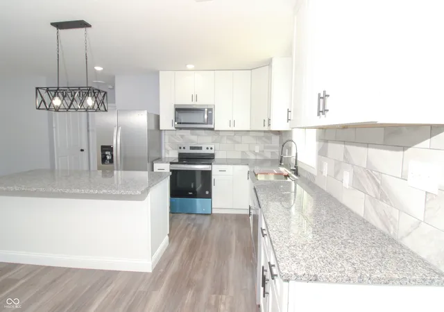 5th image of 506 N Cann St, Westport, IN 47283 | MLS# 22117954