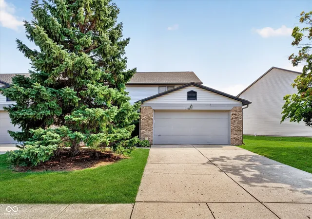 2nd image of 7155 Long Boat Dr, Indianapolis, IN 46250 | MLS# 22117963