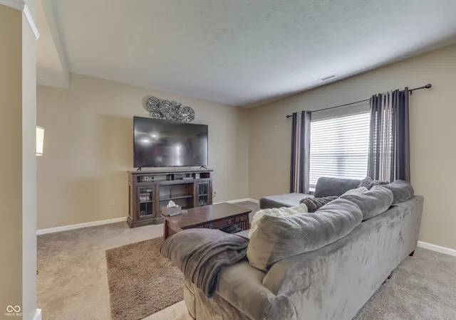3rd image of 3030 Torchlight Cir, Indianapolis, IN 46217 | MLS# 22117977
