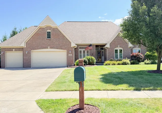1st image of 1283 Morningside Dr, Greenfield, IN 46140 | MLS# 22117980
