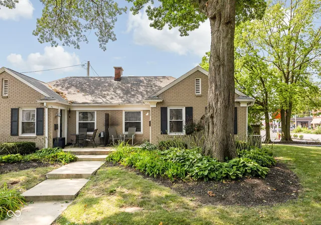2nd image of 5219 N College Ave #701, Indianapolis, IN 46220 | MLS# 22117981