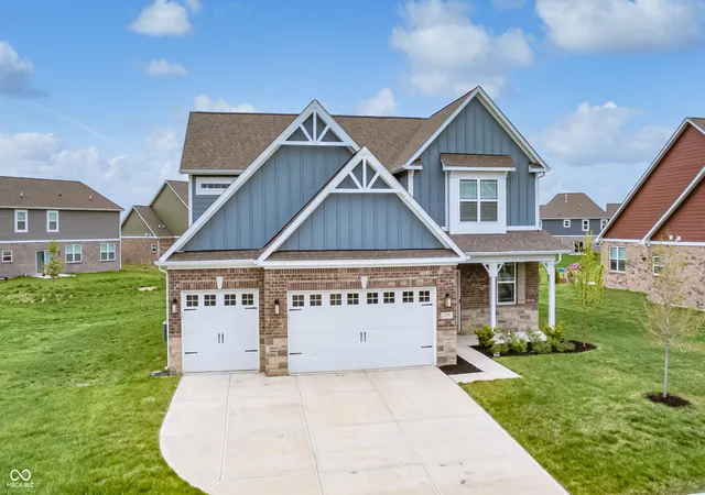 1st image of 1728 Gordon Dr, Greenwood, IN 46143 | MLS# 22117988
