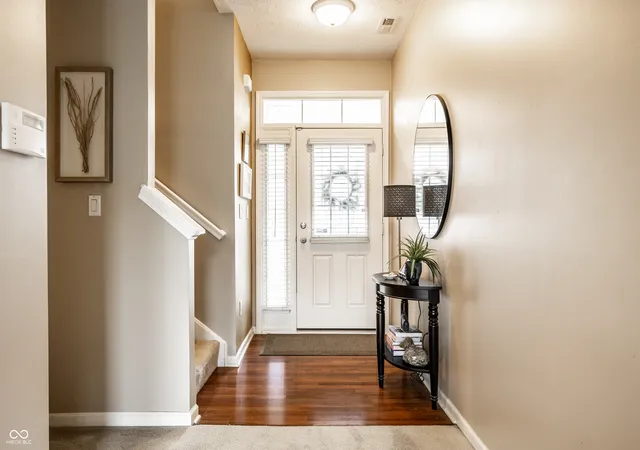 3rd image of 10911 Perry Pear Dr, Zionsville, IN 46077 | MLS# 22117989