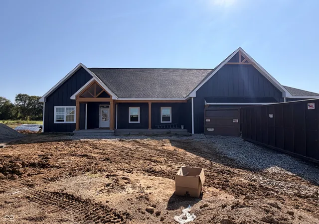Photo 1 of Single family home for sale at 16 Pine Hills Ct, Crawfordsville, IN 47933 | MLS# 22117996 | Listing updated on 2026-08-31