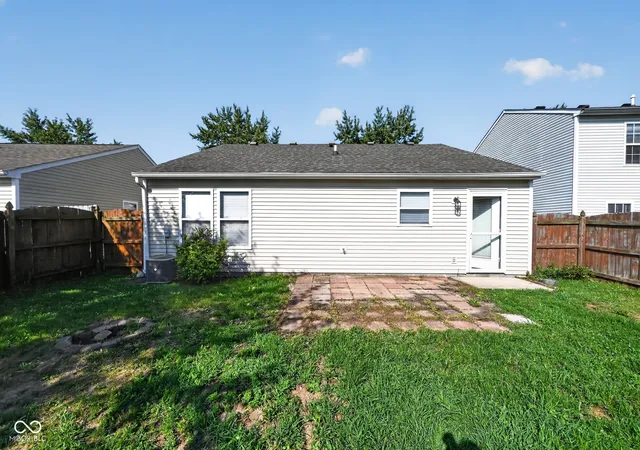 Photo 2 of Sale Pending at 13303 N Brick Chapel Dr, Camby, IN 46113 | MLS# 22118010 | Listing updated on 2026-08-21