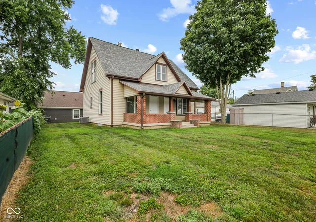 2nd image of 212 Indianapolis Rd, Mooresville, IN 46158 | MLS# 22118019