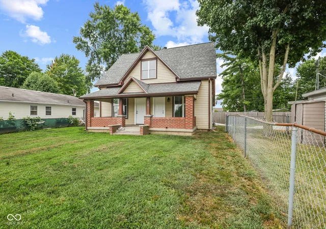 3rd image of 212 Indianapolis Rd, Mooresville, IN 46158 | MLS# 22118019