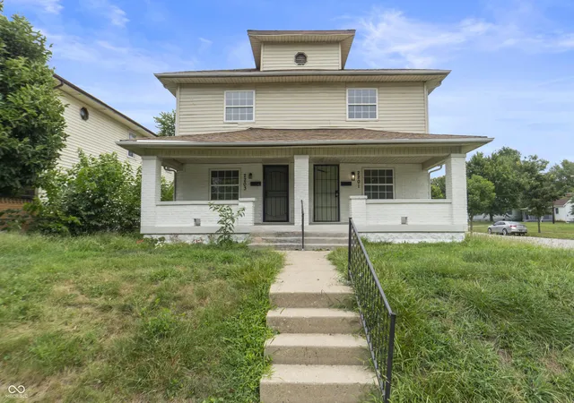 2nd image of 2201 2203 E Riverside Dr, Indianapolis, IN 46208 | MLS# 22118040
