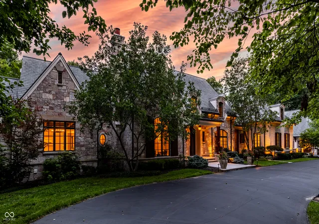 4th image of 11555 Willow Springs Dr, Zionsville, IN 46077 | MLS# 22118044