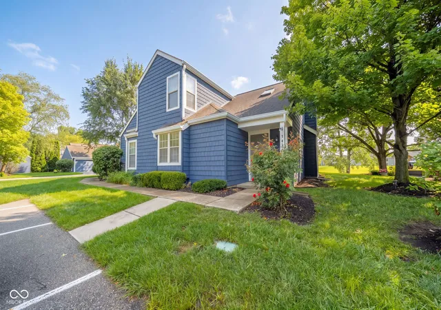 1st image of 7432 Harbour Isle, Indianapolis, IN 46240 | MLS# 22118045