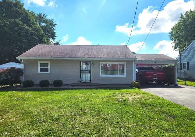 1st image of 158 Nursery Rd, Anderson, IN 46012 | MLS# 22118049