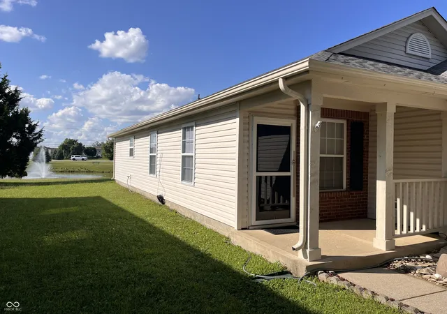 4th image of 8048 Whitaker Valley Blvd, Indianapolis, IN 46237 | MLS# 22118060