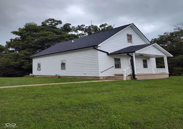 1st image of 8817 W Gardner Rd, Bloomington, IN 47403 | MLS# 22118062