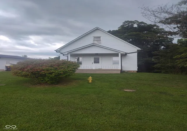 Photo 2 of Single family home for sale at 8817 W Gardner Rd, Bloomington, IN 47403 | MLS# 22118062 | Listing updated on 2026-09-17