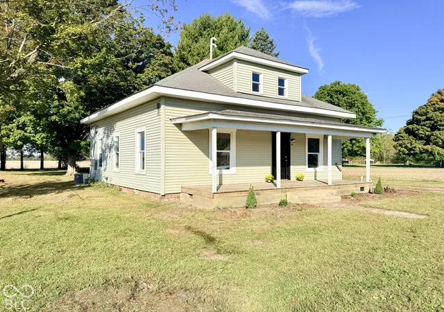 Photo 1 of Single family home for sale at 5559 S 1000 East, New Ross, IN 47968 | MLS# 22118064 | Listing updated on 2026-10-30