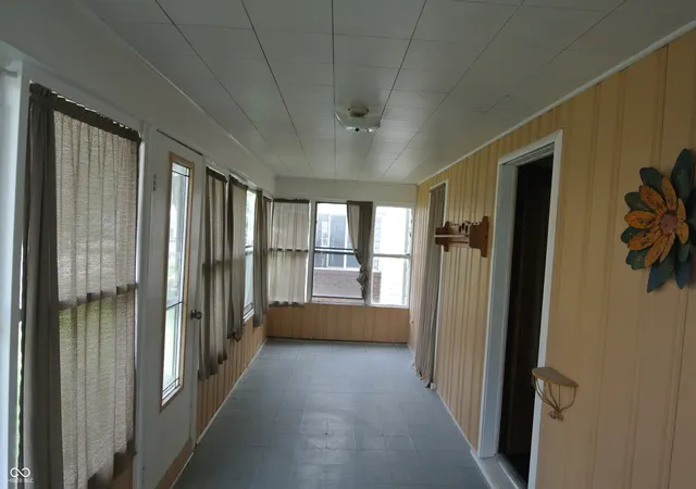 3rd image of 1048 S Pershing Ave, Indianapolis, IN 46221 | MLS# 22118068