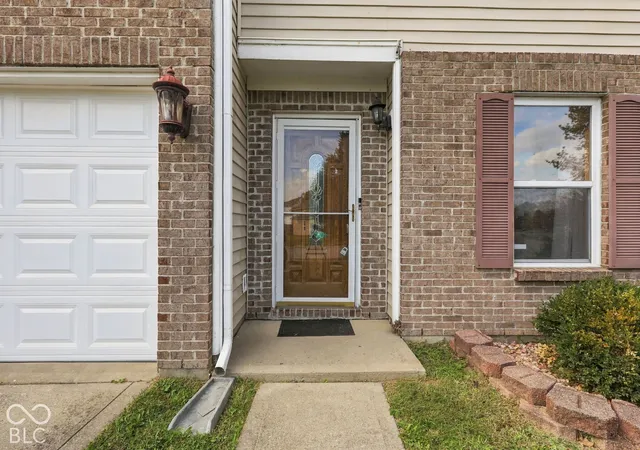 Photo 2 of Single family home for sale at 3254 Cork Bnd Dr, Indianapolis, IN 46239 | MLS# 22118069 | Listing updated on 2026-10-28