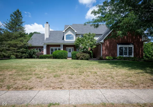 1st image of 1796 Willow Bend Ct, Avon, IN 46123 | MLS# 22118083
