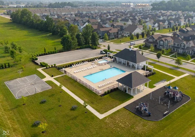 48th image of 6732 Grantsville Ln, Carmel, IN 46033 | MLS# 22118085
