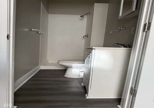 12th image of 2421 N Capitol Ave, Indianapolis, IN 46208 | MLS# 22118086