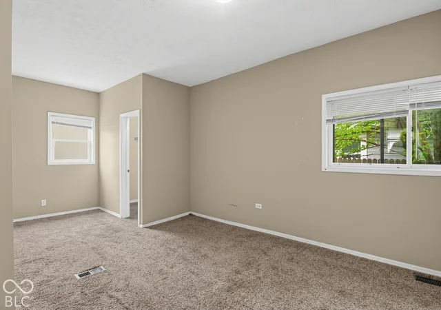 Photo 4 of Single family home for sale at 131 N 6th Avenue, Beech Grove, IN 46107 | MLS# 22118088 | Listing updated on 2026-09-28