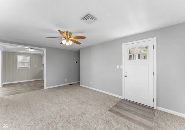 3rd image of 904 Twin Circle Dr, Seymour, IN 47274 | MLS# 22118117